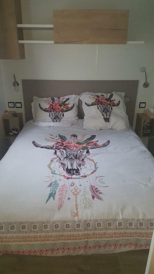 Zenloc **** Hotel Litteau ภายนอก รูปภาพ